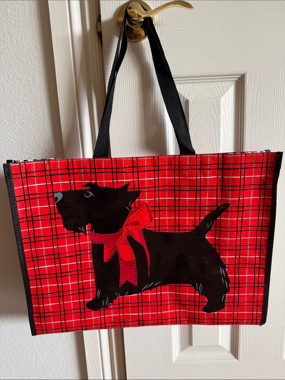 Vera Bradley Red Plaid Market Tote with Black Scotty Dog